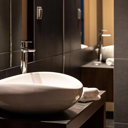 Отель Marina Club 5*