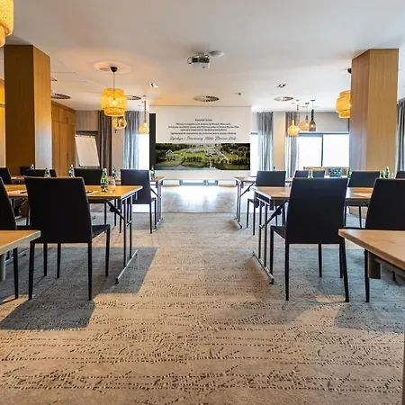 Marina Club 5*