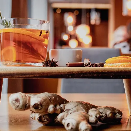 Marina Club Szálloda 5*