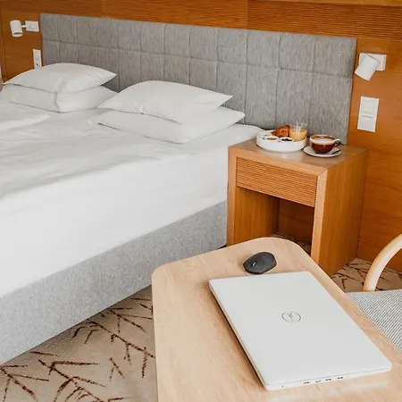 Marina Club Hotel Olsztyn (Warmian-Masurian)