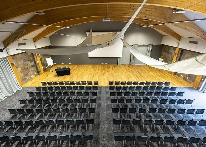 מלון Marina Club