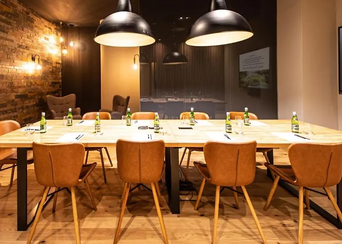 Marina Club אולז'טין