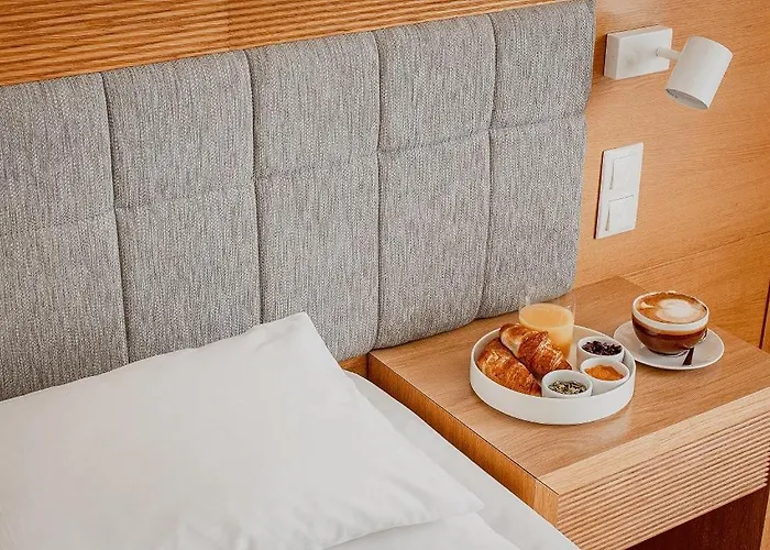 Marina Club אולז'טין