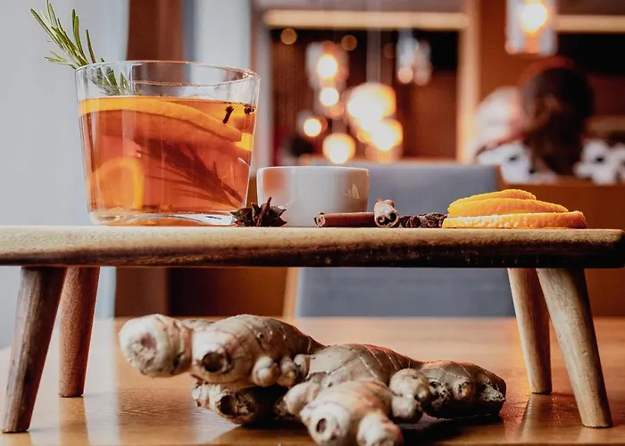 Marina Club Hotel 5*