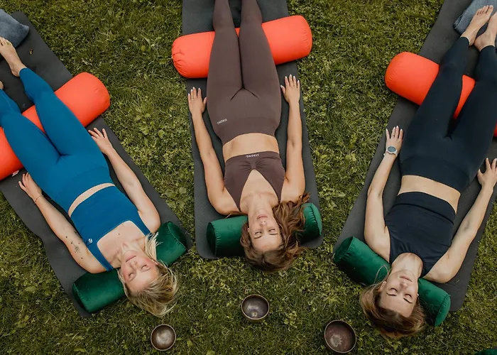 Marina Club מלון